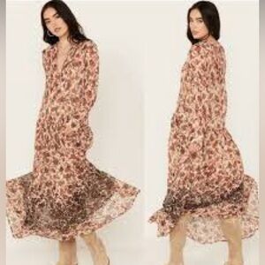 Free People See It
Through Dress in Tea
Combo Size XS NWT